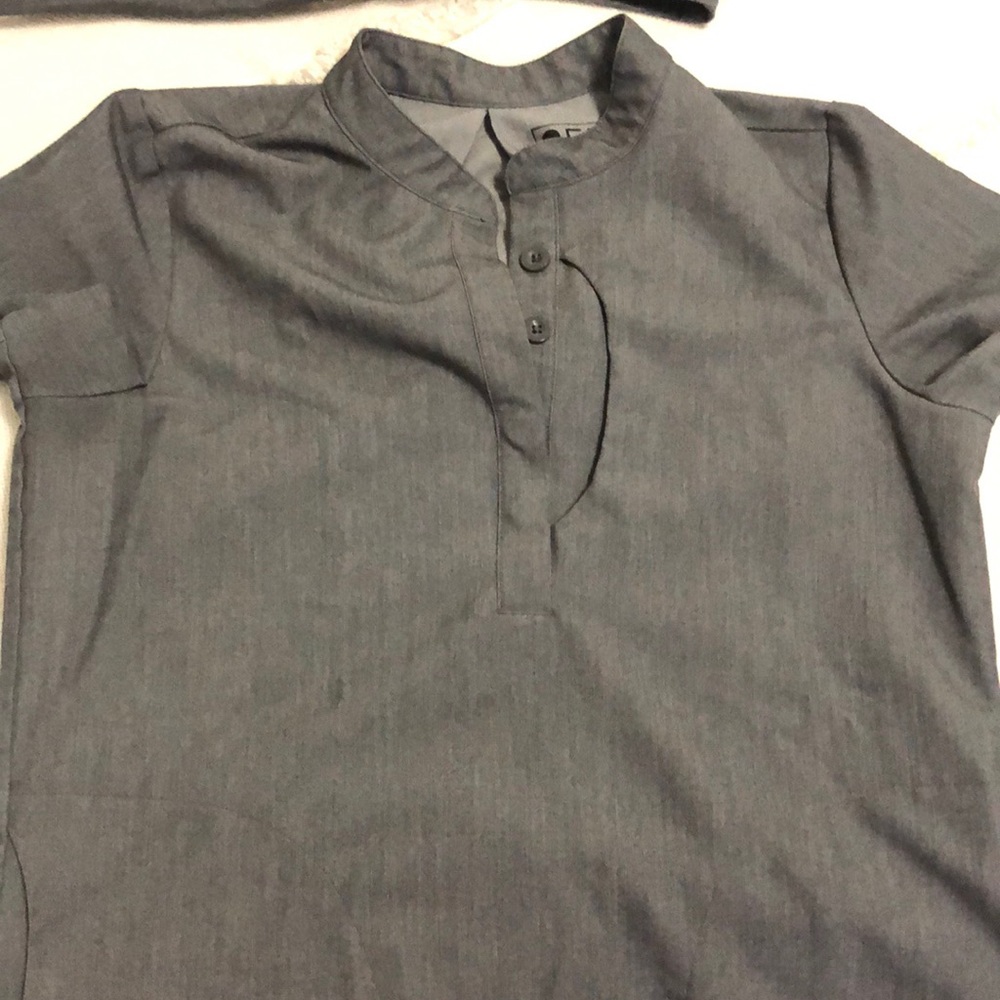 FIGS graphite scrub top